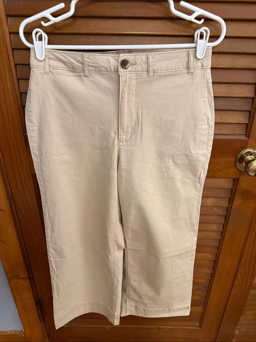 Old Navy Wide Leg Khaki Petite Pants